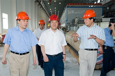2007年5月25日，時任全國政協常委、經濟委員會副主任、中國包裝聯合會會長石萬鵬一行來公司視察