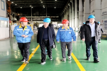 2024年 1月30日，浙江省經(jīng)信廳機關(guān)黨委二級巡視員孫自強蒞臨景興紙業(yè)開展歲末年初安全生產(chǎn)督導